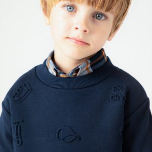 Sudadera motivos relieve niño