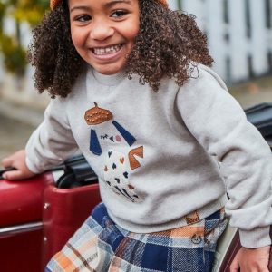 Sudadera bordada niña